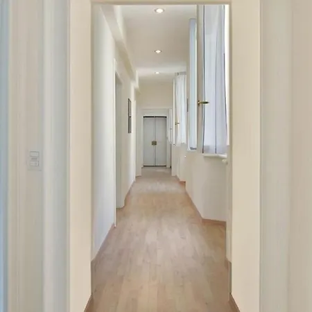 San Vittore - Two Bedroom By Halldis Apartment *
