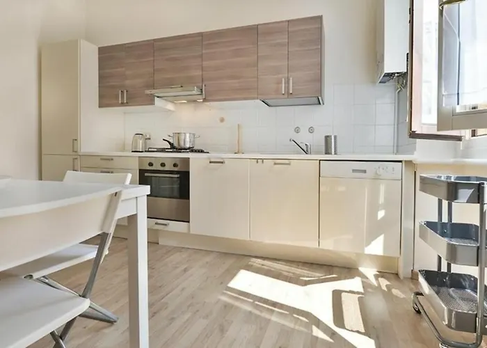 San Vittore - Two Bedroom By Halldis * Milano